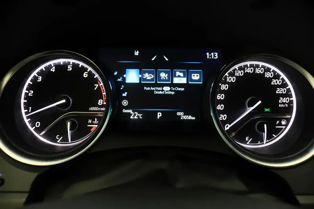 **Ramadan offer** Toyota CAMRY SDN P 3.5L AT SPORT RA - Image 9