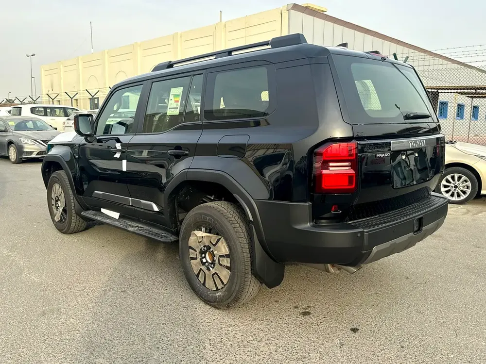 TOYOTA PRADO ALL-ROUNDER 2.4L 2026 - BLACK *EXPORT ONLY* - Image 5