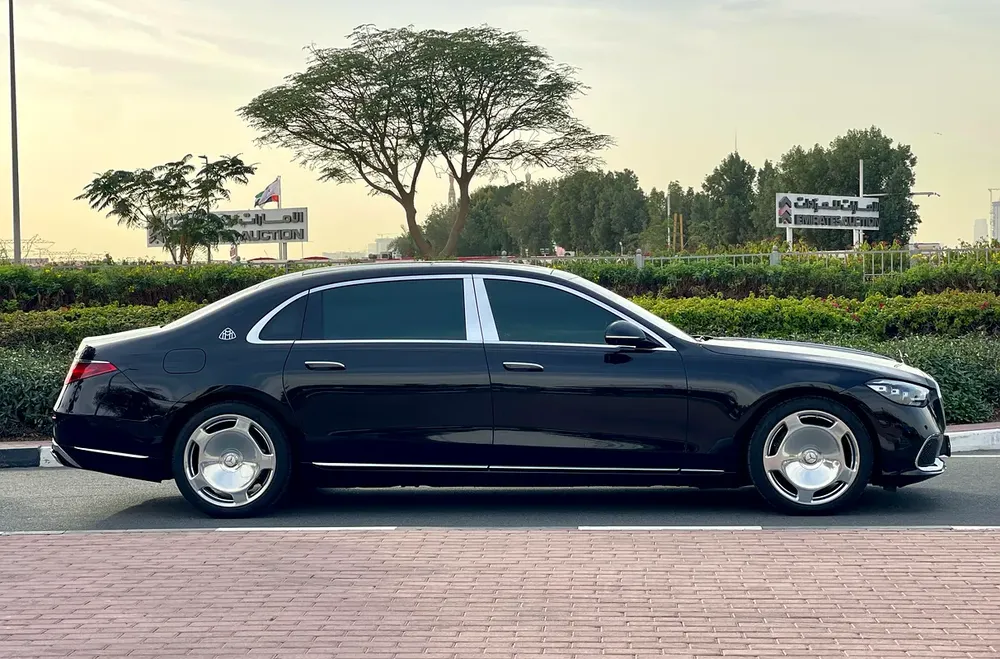 2022 Mercedes Maybach S 580 - Image 7