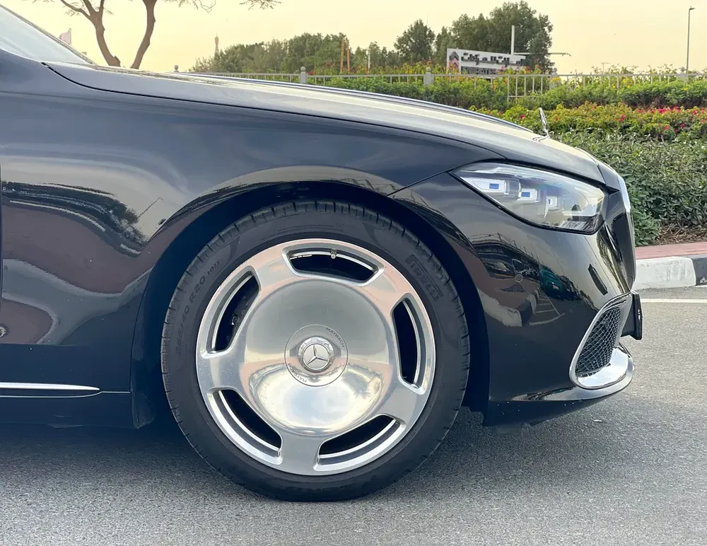 2022 Mercedes Maybach S 580 - Image 8