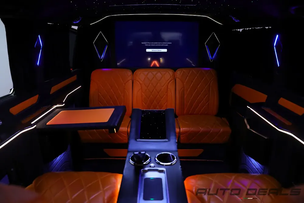 2021 Mercedes-Benz Viano V 250 | GCC | Luxury VIP Interior | Ambient Lighting | Clean Uint | 2.0L i4 - Image 18