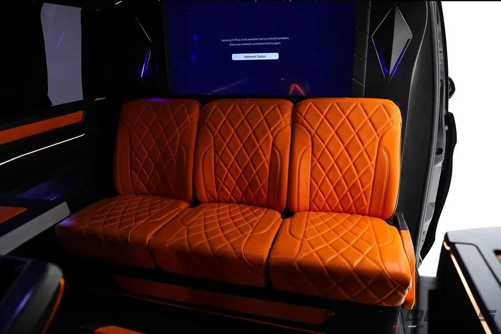 2021 Mercedes-Benz Viano V 250 | GCC | Luxury VIP Interior | Ambient Lighting | Clean Uint | 2.0L i4 - Image 19