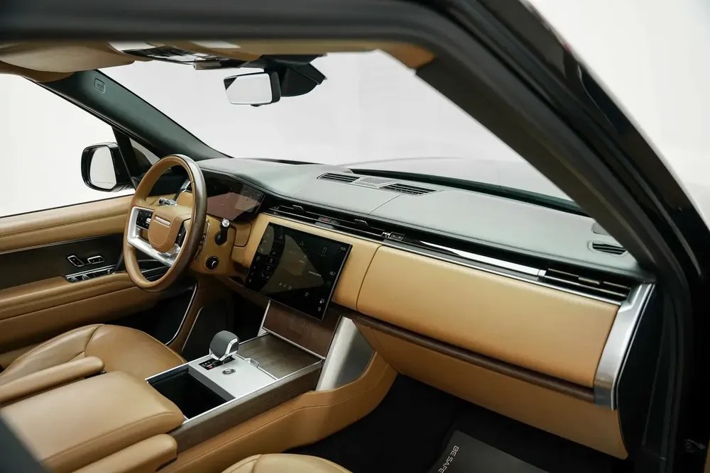 2024 RANGE ROVER P530 AUTOBIOGRAPHY WITH WARRANTY AND SERVICE CONTRACT - Image 10