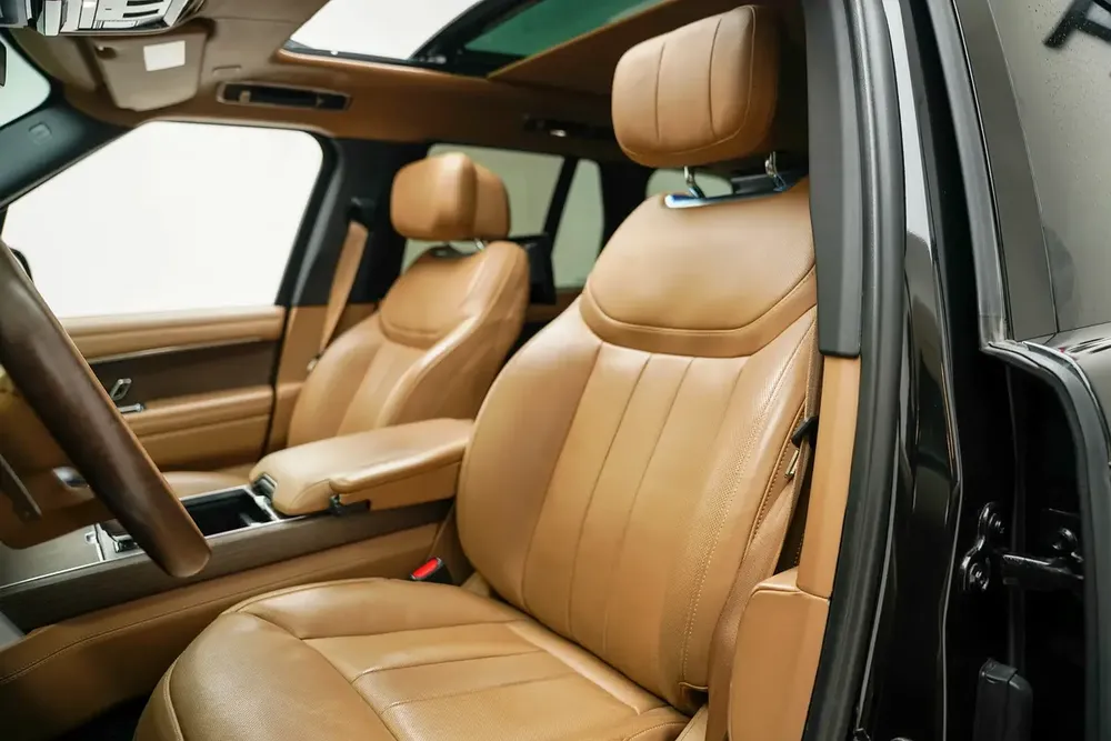 2024 RANGE ROVER P530 AUTOBIOGRAPHY WITH WARRANTY AND SERVICE CONTRACT - Image 11