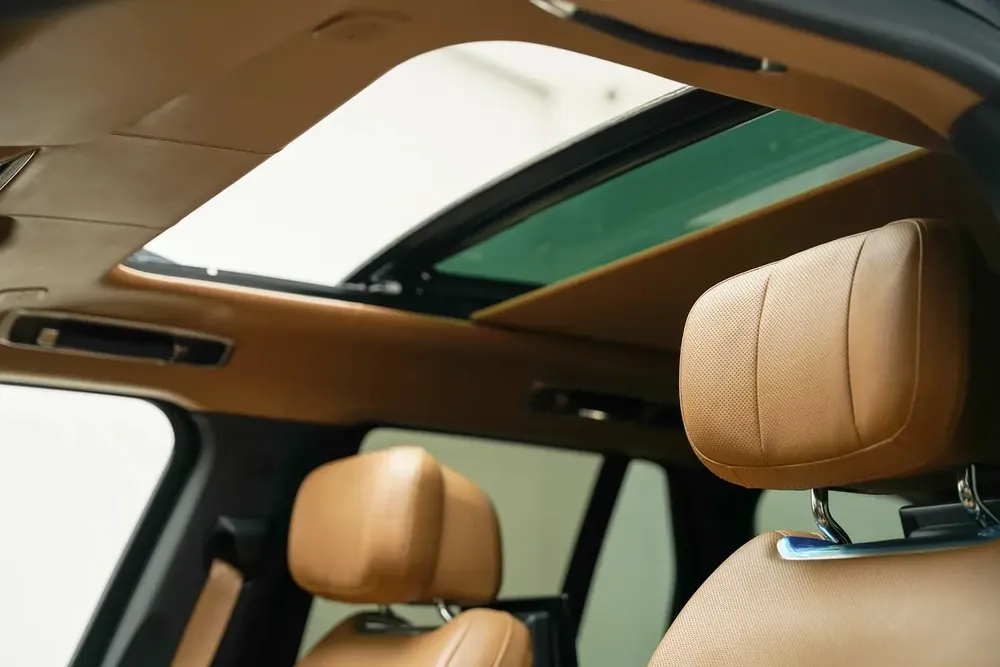 2024 RANGE ROVER P530 AUTOBIOGRAPHY WITH WARRANTY AND SERVICE CONTRACT - Image 12