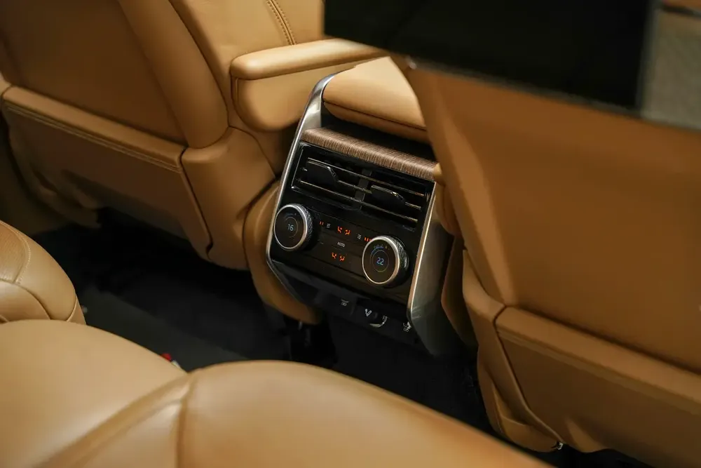 2024 RANGE ROVER P530 AUTOBIOGRAPHY WITH WARRANTY AND SERVICE CONTRACT - Image 16