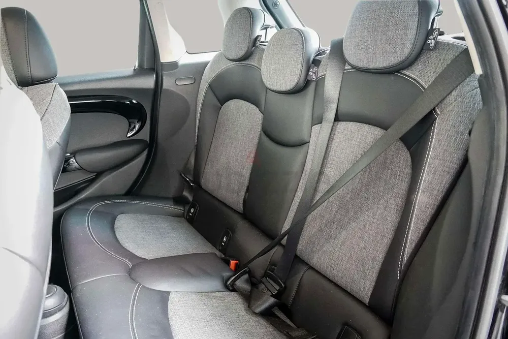 AED 1018/month | 2022 MINI Cooper  | GCC Specs | Ref#450749 - Image 13