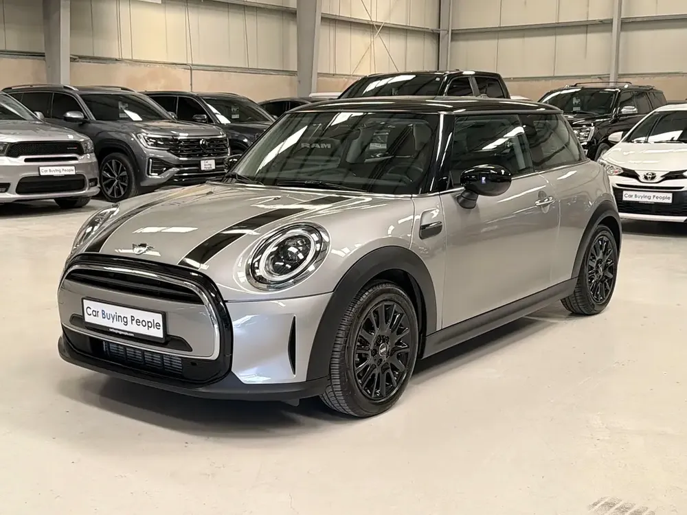 1,116pm Zero Down Available MINI Cooper 2023 GCC Specs - Excellent Condition - Image 5