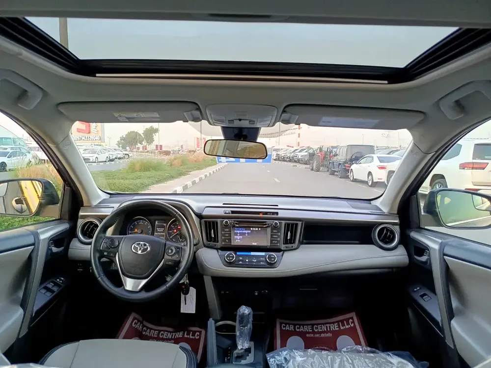 2018 Toyota Rav4 XLE - Image 14