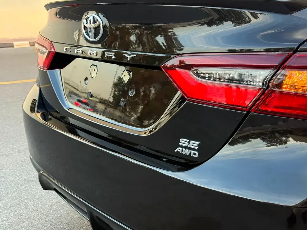 2024 Toyota Camry SE - Canadian Specs - Perfect Condition - Image 7