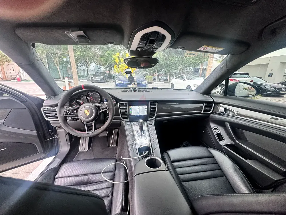 Porsche Panamera Turbo 2015/ Full History/ No accidents/30k spent / Pristine / No accidents - Image 5