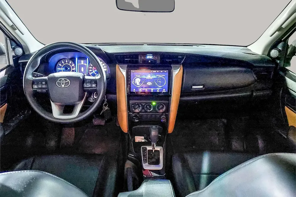AED 1140/month | 2019 Toyota Fortuner  | GCC Specs | Ref#435372 - Image 9