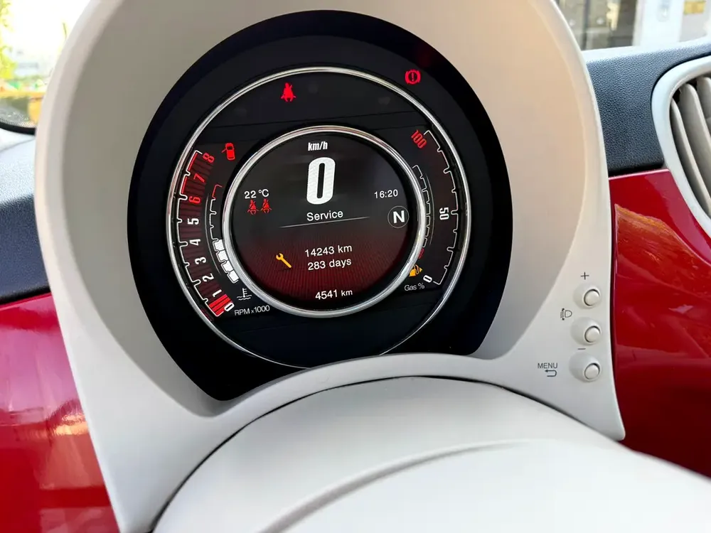 AED 859• GCC 2024 FIAT 500 DOLCEVITA CABRIO 1.4L• (ONLY 5900KM)• SAME LIKE NEW! - Image 15