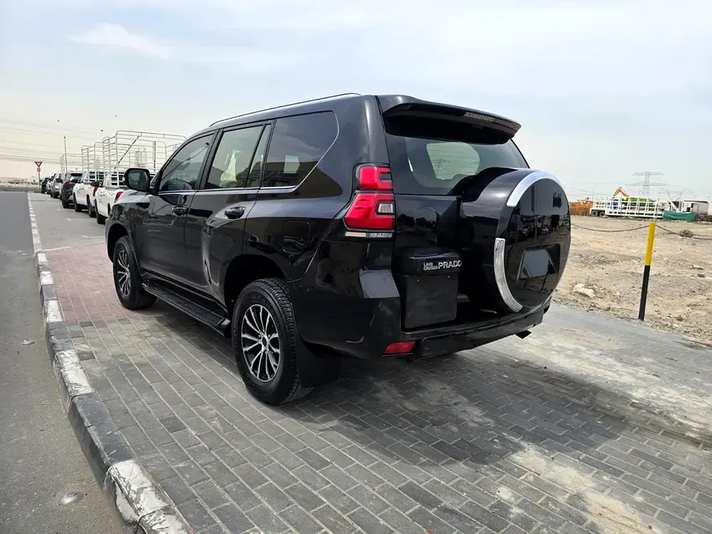 Toyota Prado 2023 TXL DIESEL 2.8L 4CYL WITH SUNROOF - Image 7