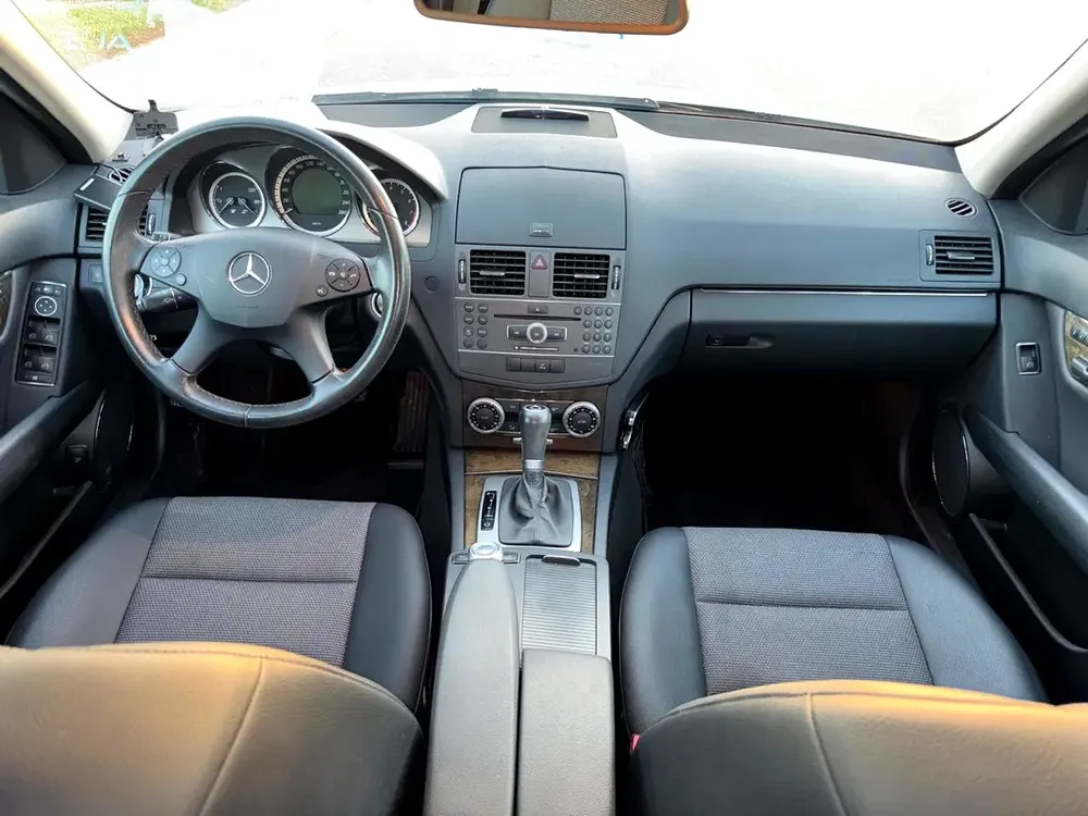 SUPER CLEAN C300 ONLY 49000 KM FRESH JAPAN IMPORTED - Image 12