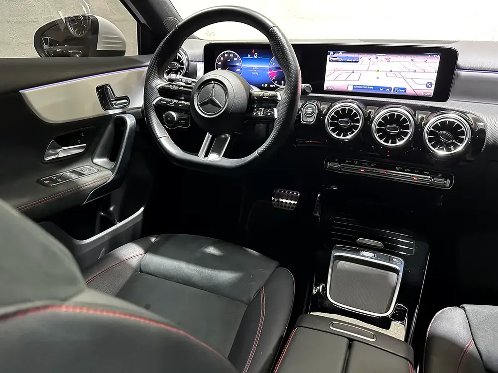2024 Mercedes-Benz A-Class A 200 AMG - GCC Specs - Image 9