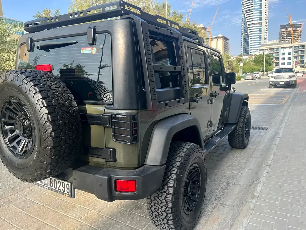 Jeep Wrangler Unlimited Sport 2016 | GCC Specs | Well Maintained - Image 5