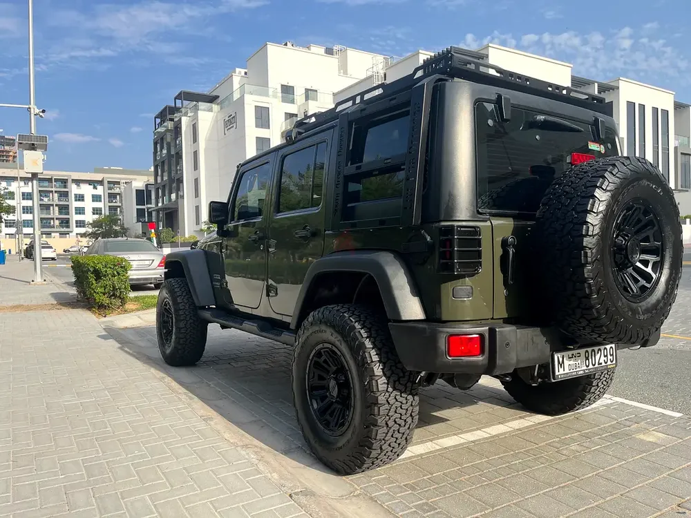 Jeep Wrangler Unlimited Sport 2016 | GCC Specs | Well Maintained - Image 6