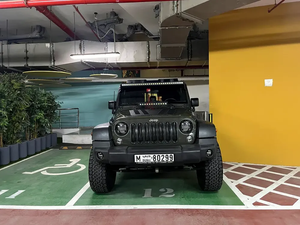 Jeep Wrangler Unlimited Sport 2016 | GCC Specs | Well Maintained - Image 9