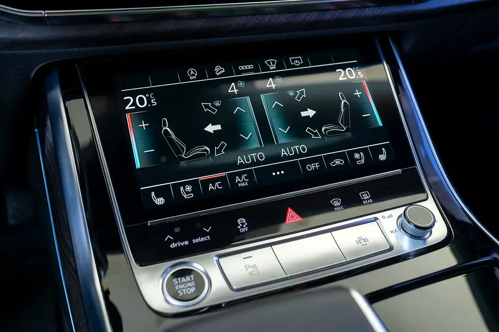 Audi Q8 55 TFSI Quattro- 2023 - Image 12