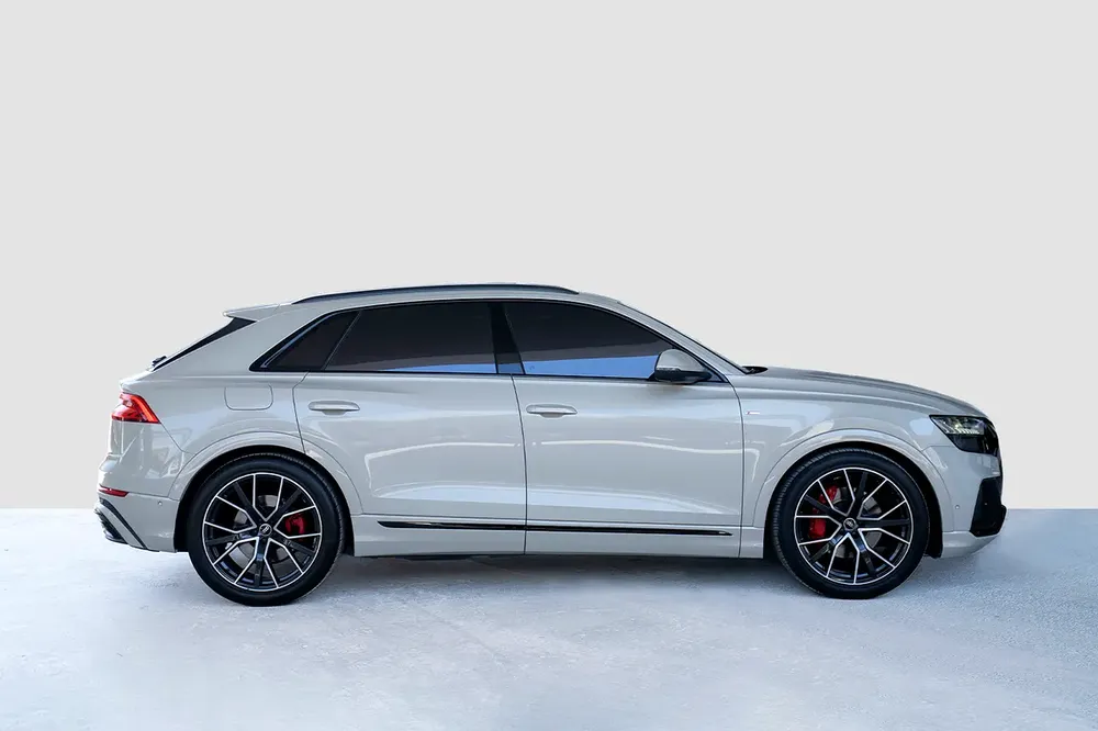 Audi Q8 55 TFSI Quattro- 2023 - Image 18