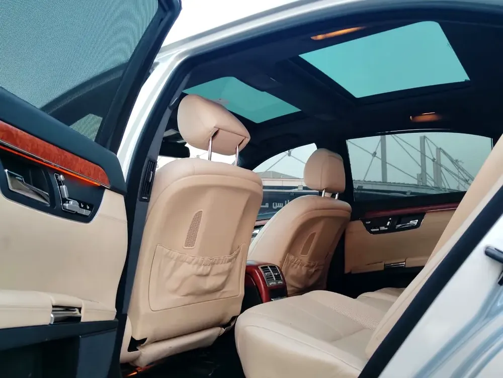 Mercedes S500 GCC Very Low Mileage Model 2006 - Image 16