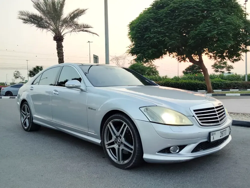 Mercedes S500 GCC Very Low Mileage Model 2006 - Image 4