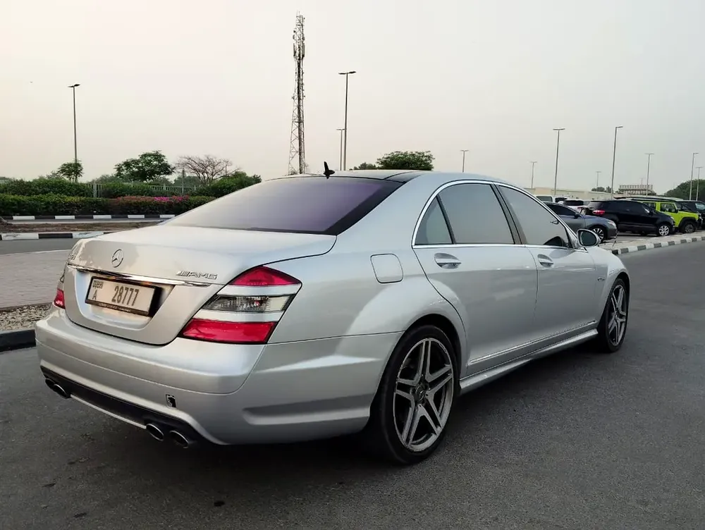 Mercedes S500 GCC Very Low Mileage Model 2006 - Image 6