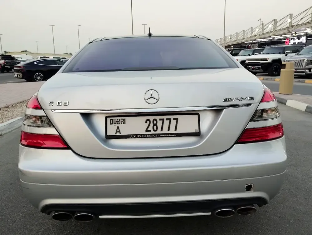 Mercedes S500 GCC Very Low Mileage Model 2006 - Image 9