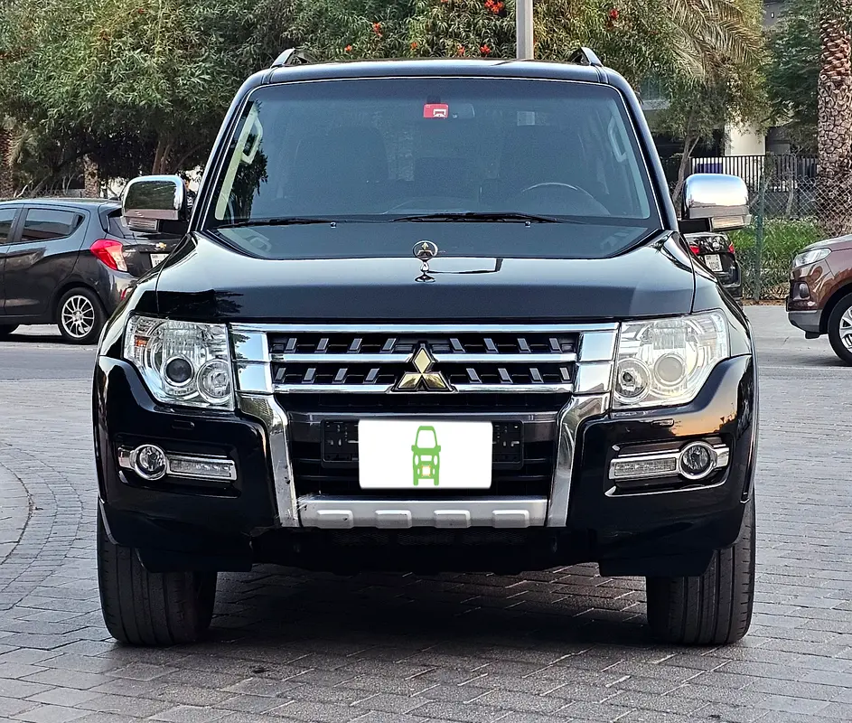 MITSUBISHI PAJERO GLS 3.8 4X4 # 2020 GCC # WELL MAINTAINED & ACCIDENT FREE  CAR FOR SALE. - Image 13