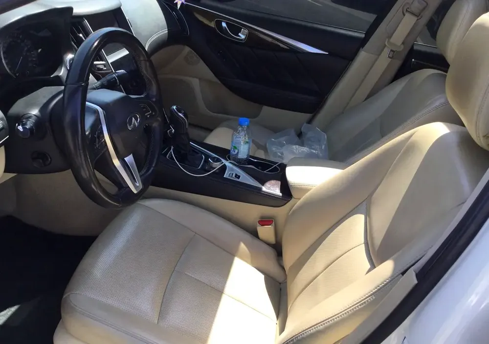 Infiniti Q50 2019 V6 3.0 GCC FULL OPTION 110,000 km 49,000 - Image 5
