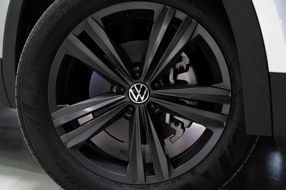 Volkswagen Teramont Comfortline - 2023 - Image 12