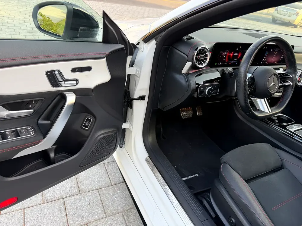 CLA 250 AMG orginal full options - Image 18