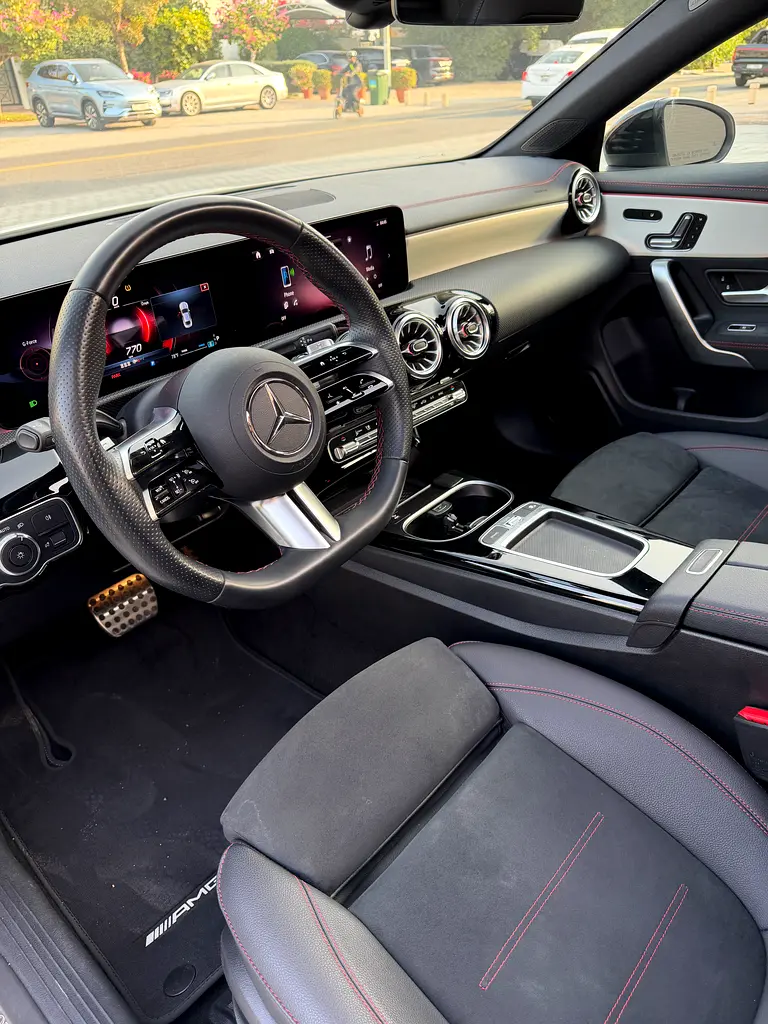 CLA 250 AMG orginal full options - Image 19