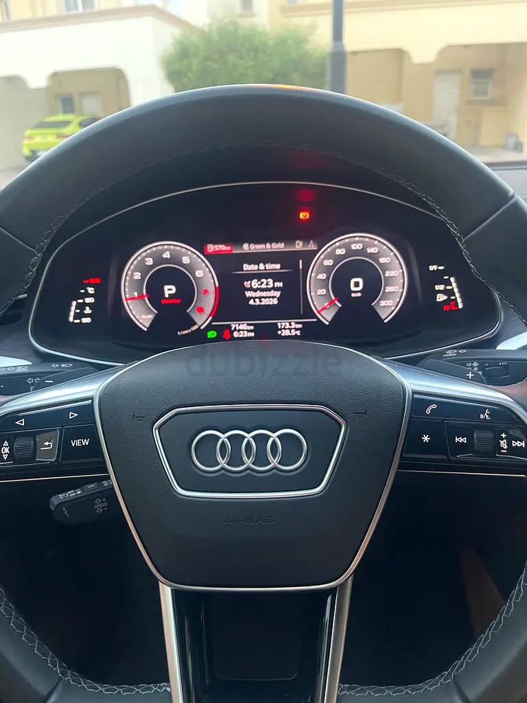 Audi A7 2024 45 TFSI Progress Plus GCC Specs, Only 7000km - Image 11