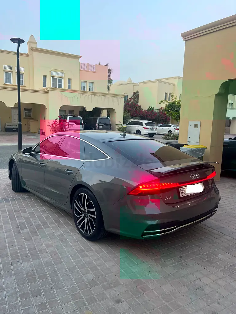 Audi A7 2024 45 TFSI Progress Plus GCC Specs, Only 7000km - Image 4