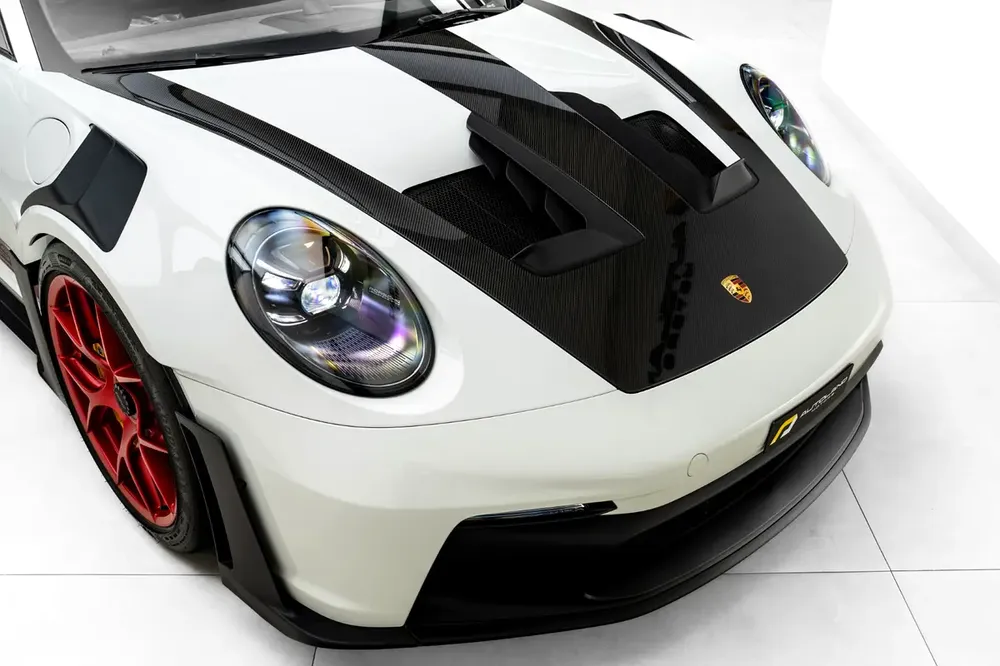 2023 PORSCHE 911 GT3 RS WEISSACH. CARBON CERAMIC BRAKES. SUSPENSION LIFTER. HIGH SPEC. MAIN DEALER S - Image 11
