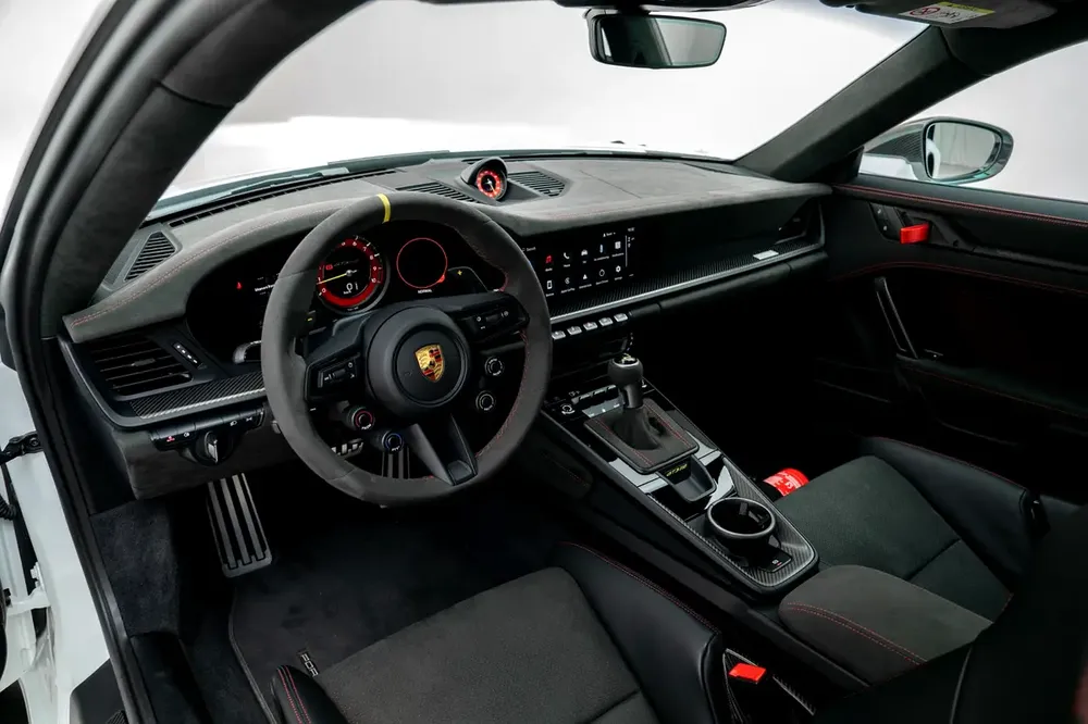 2023 PORSCHE 911 GT3 RS WEISSACH. CARBON CERAMIC BRAKES. SUSPENSION LIFTER. HIGH SPEC. MAIN DEALER S - Image 14