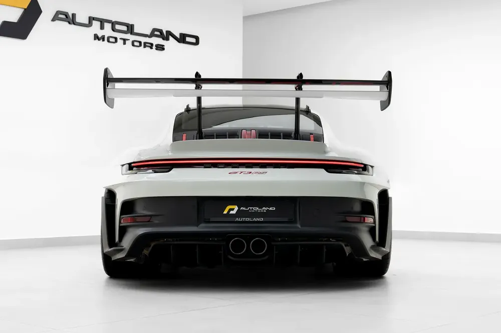 2023 PORSCHE 911 GT3 RS WEISSACH. CARBON CERAMIC BRAKES. SUSPENSION LIFTER. HIGH SPEC. MAIN DEALER S - Image 5