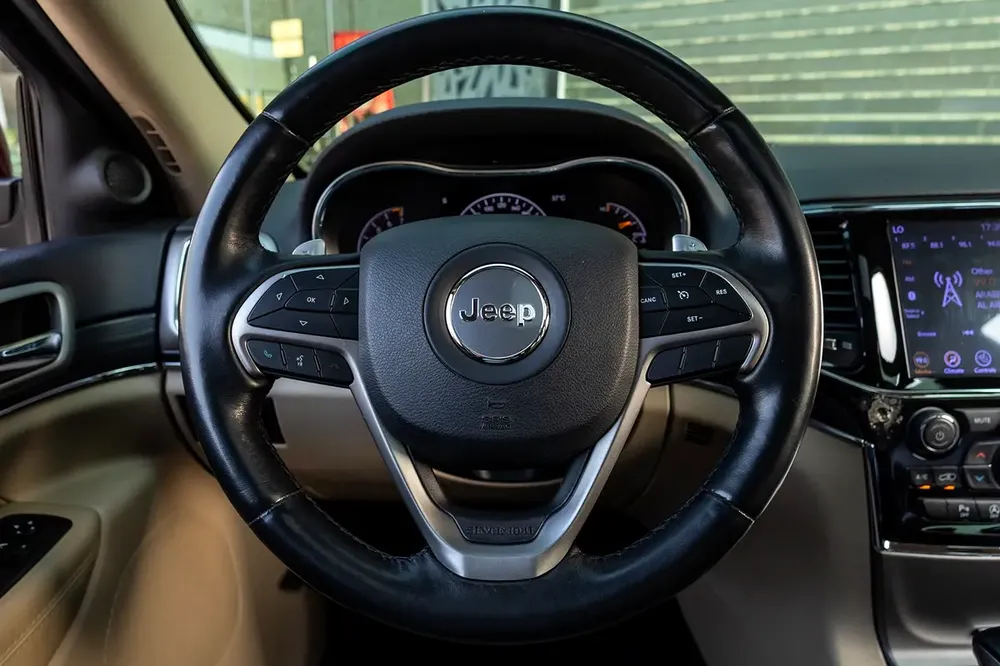 Jeep Grand Cherokee Limited (LOW MILEAGE) 2020 GCC | Warranty - Image 15