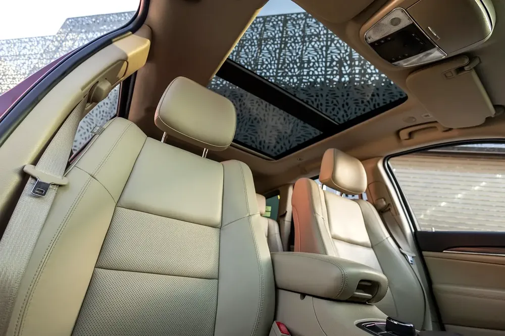 Jeep Grand Cherokee Limited (LOW MILEAGE) 2020 GCC | Warranty - Image 19