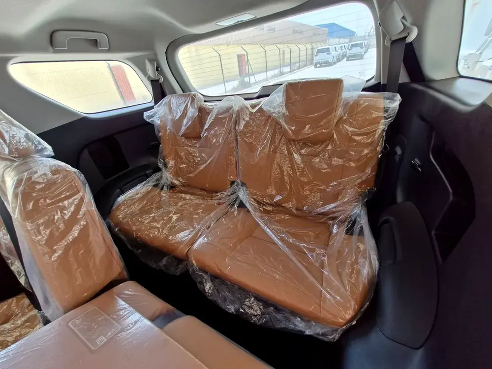 2025 TOYOTA FORTUNER 4X4 4.0L V6 GCC BRAND NEW 0KM - Image 17
