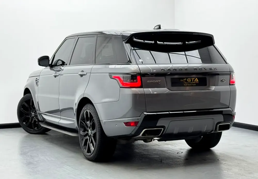 2021 Range Rover Sport HSE, March / 2026 Range Rover Warranty, May / 2026 Service Pack, GCC - Image 4
