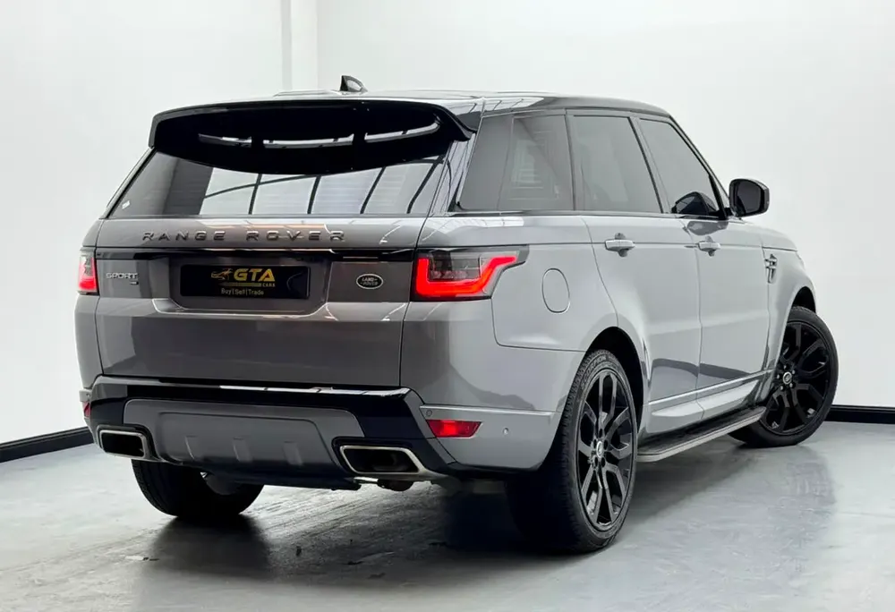 2021 Range Rover Sport HSE, March / 2026 Range Rover Warranty, May / 2026 Service Pack, GCC - Image 6
