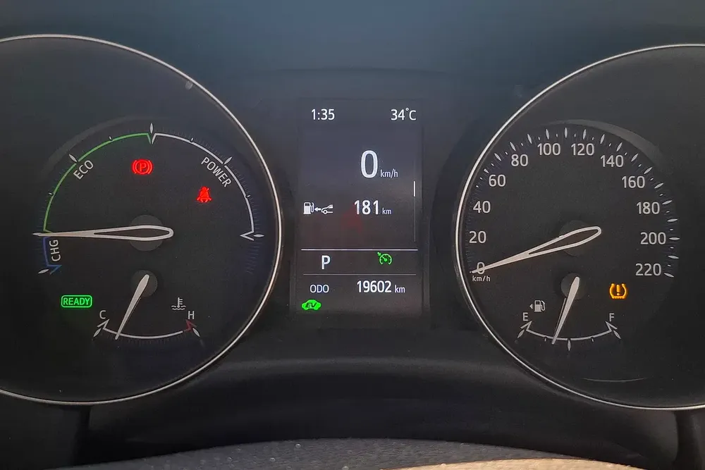 AED 1140/month | 2023 Toyota C-HR  | GCC Specs | Ref#374930 - Image 16