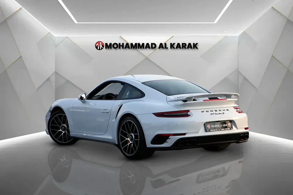 PORSCHE CARERRA 911 TURBO S - 2018 - FULLY SERVICED BY AL NABOODAH - FULLY LOADED - Image 5