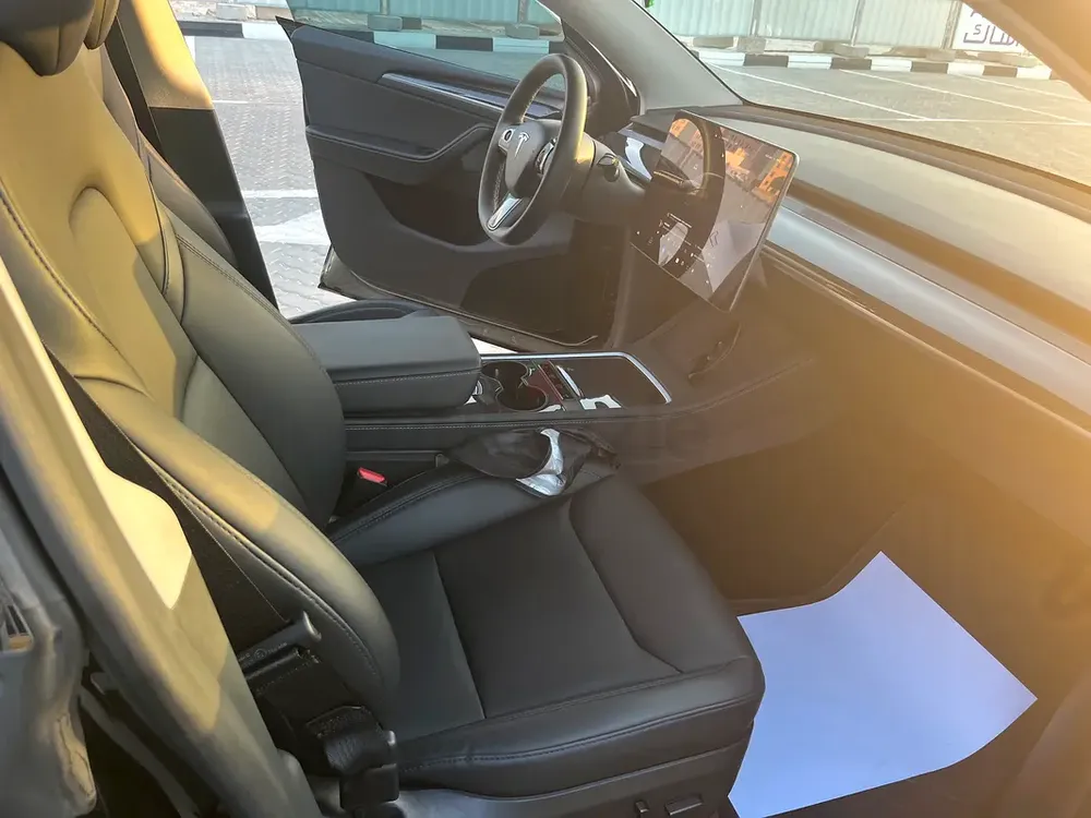 Tesla Model Y Performance 2022 GCC Specs - Image 4
