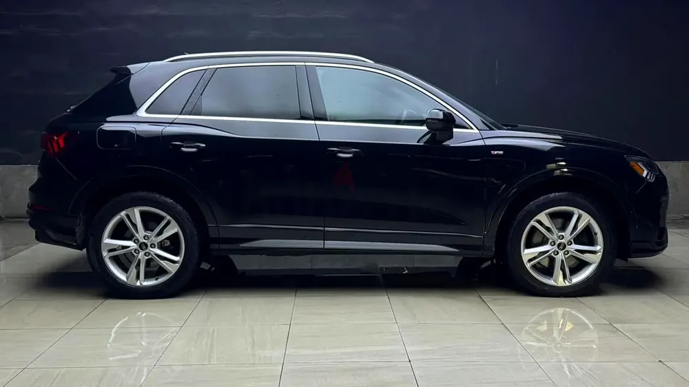 Audi Q3 S Line 45 2024 – Black - Image 7