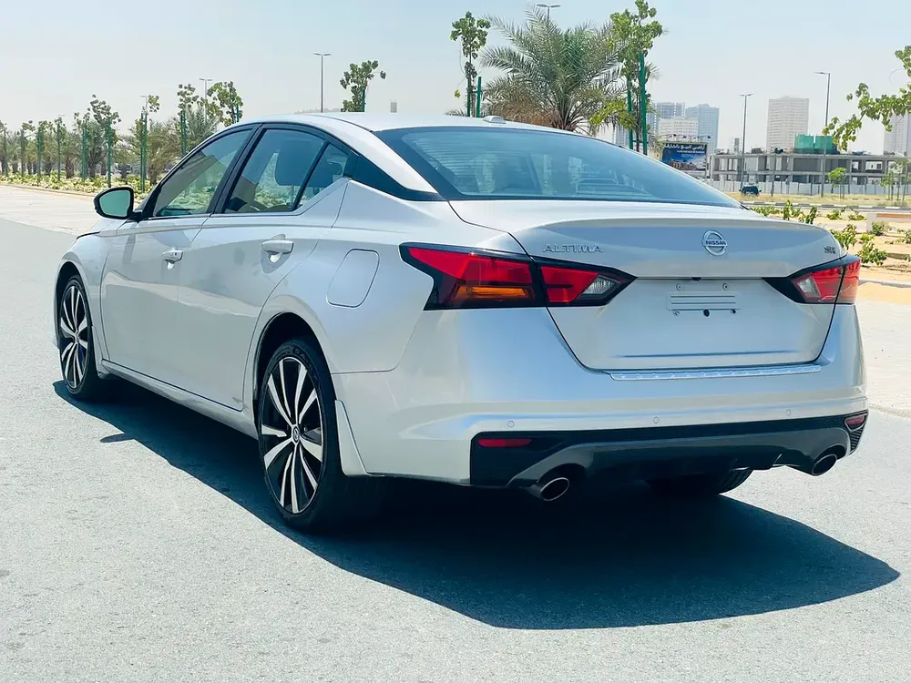 NISSAN ALTIMA SR 2021 MODEL. NO ACCIDENT, CLEAN TITEL. - Image 5