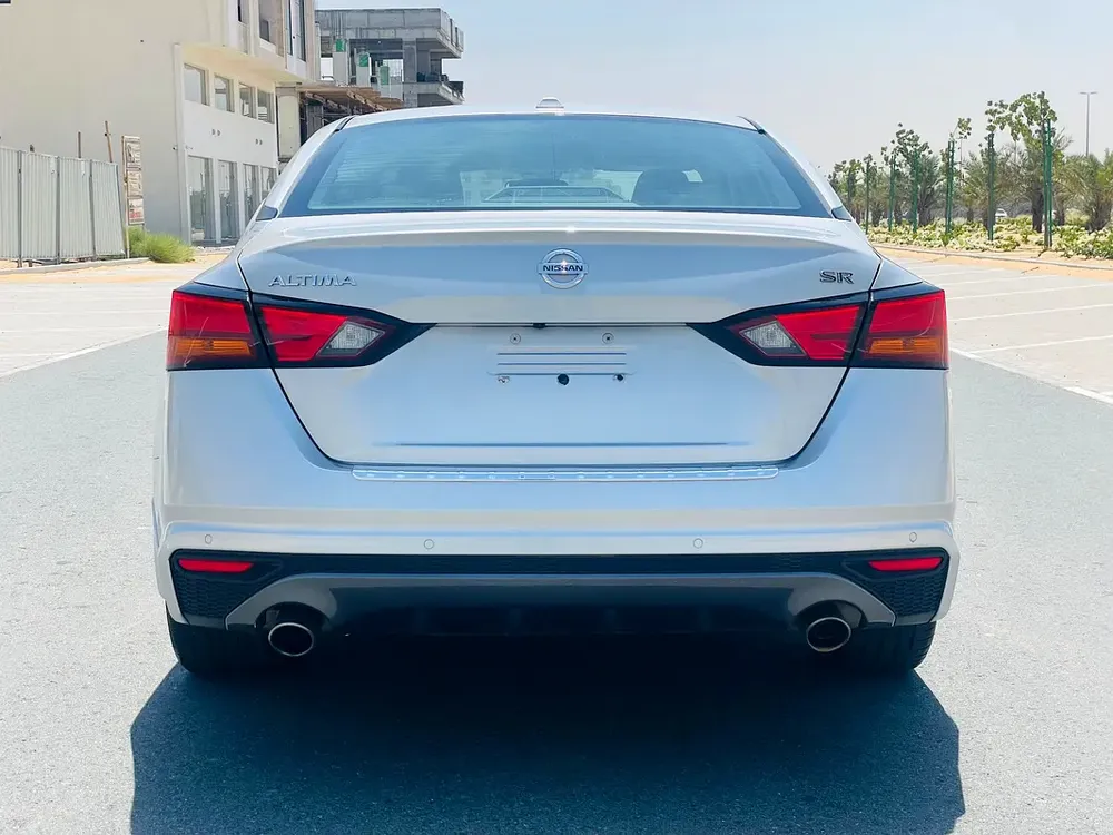 NISSAN ALTIMA SR 2021 MODEL. NO ACCIDENT, CLEAN TITEL. - Image 6